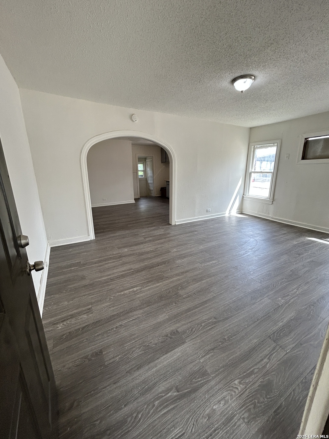 335 Hermitage Court San Antonio TX 78223