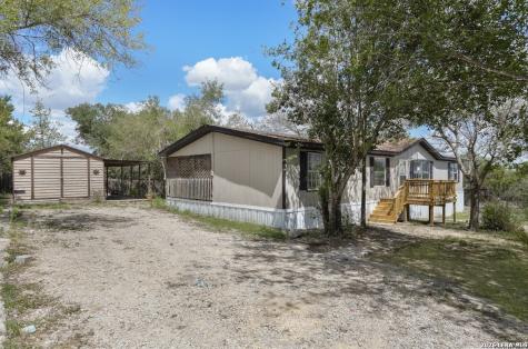 176 County Road 5633 Castroville TX 78009