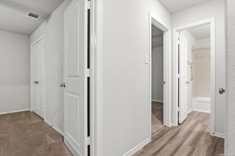 8429 Lamus Wheel San Antonio TX 78254