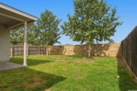 8429 Lamus Wheel San Antonio TX 78254