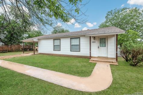 18906 Prairie Street Lytle TX 78052