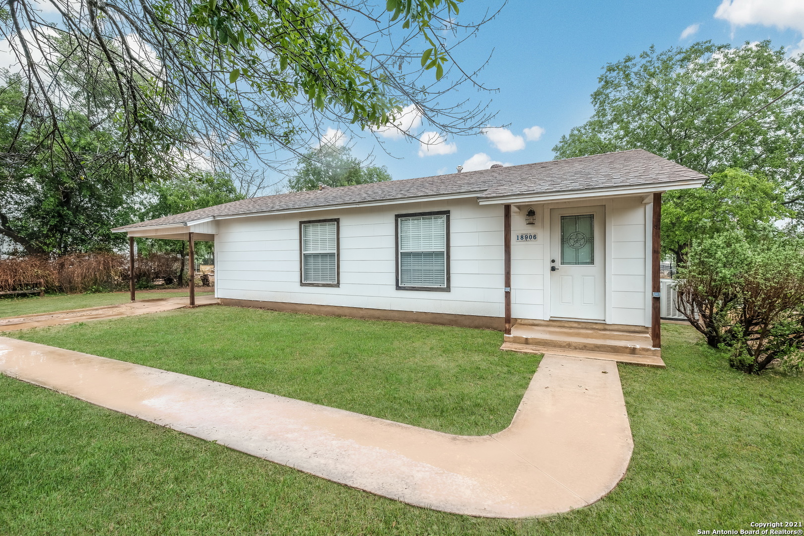 18906 Prairie Street Lytle TX 78052
