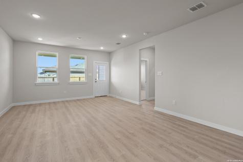 2117 Maestro Drive Seguin TX 78155