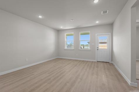 2117 Maestro Drive Seguin TX 78155