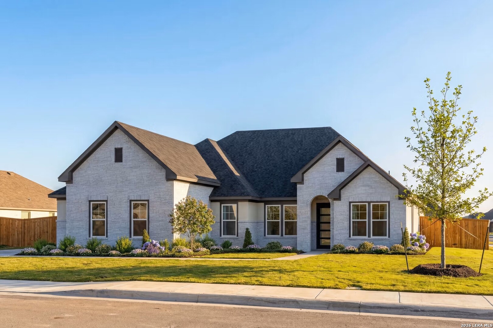 106 Poe Parkway Castroville TX 78009