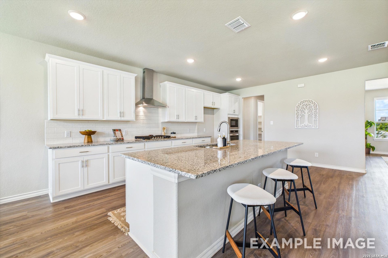 106 Poe Parkway Castroville TX 78009