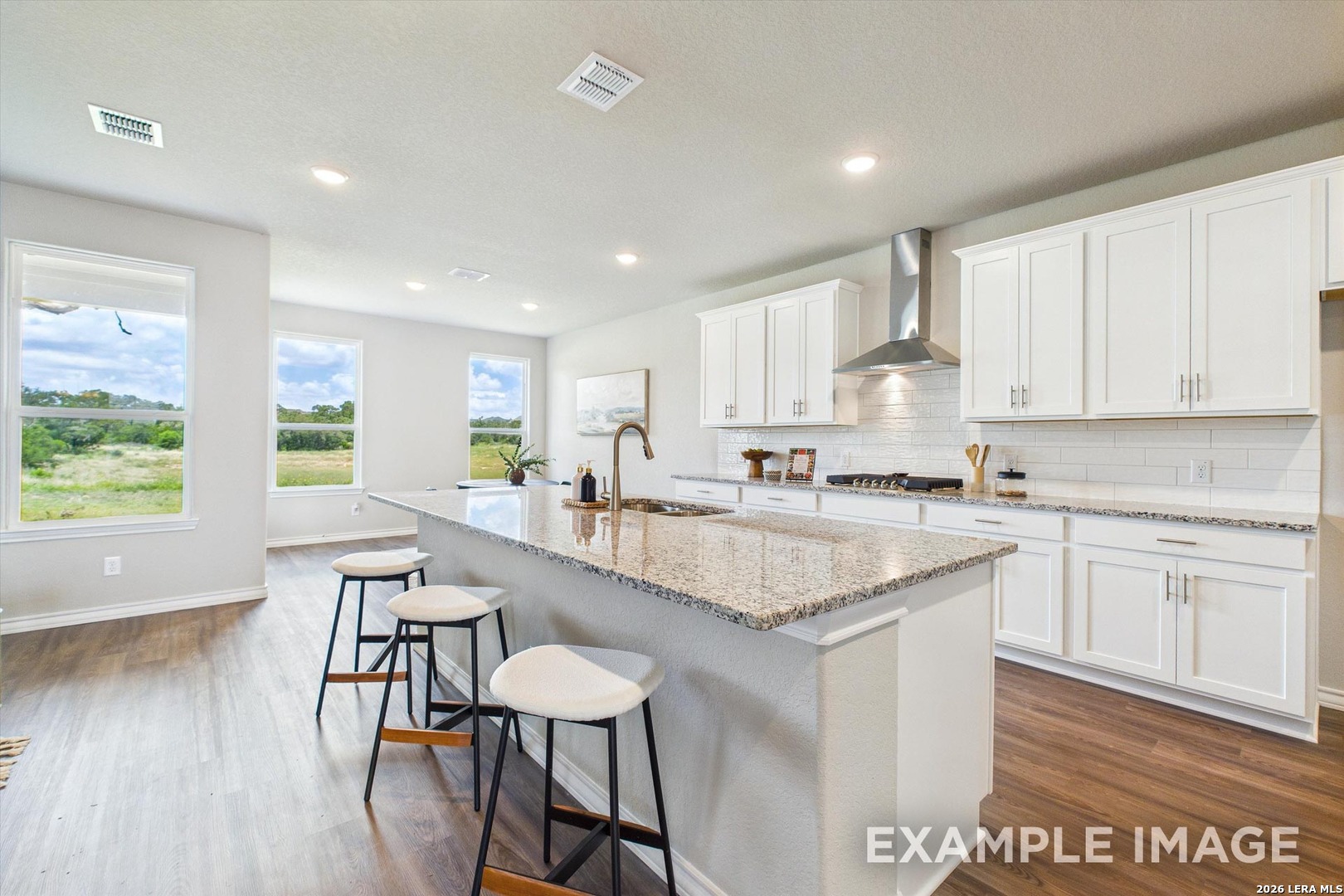 106 Poe Parkway Castroville TX 78009
