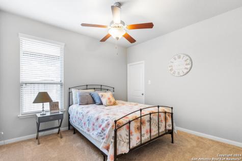 1019 Stone Crossing New Braunfels TX 78132