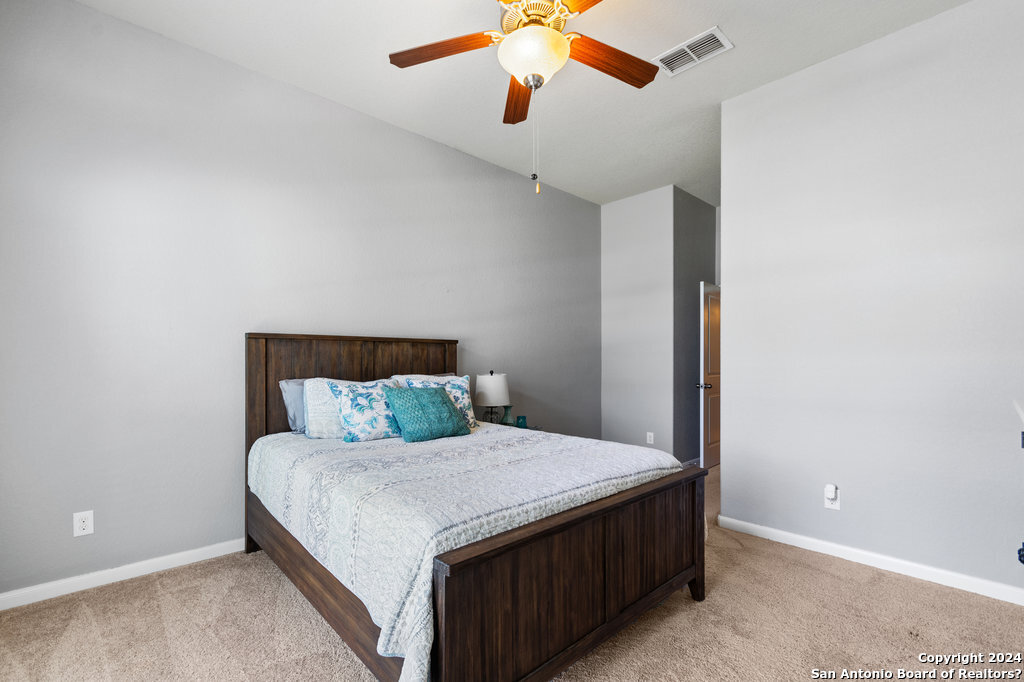 1019 Stone Crossing New Braunfels TX 78132