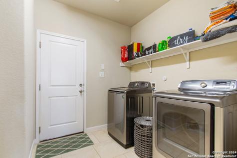 1019 Stone Crossing New Braunfels TX 78132