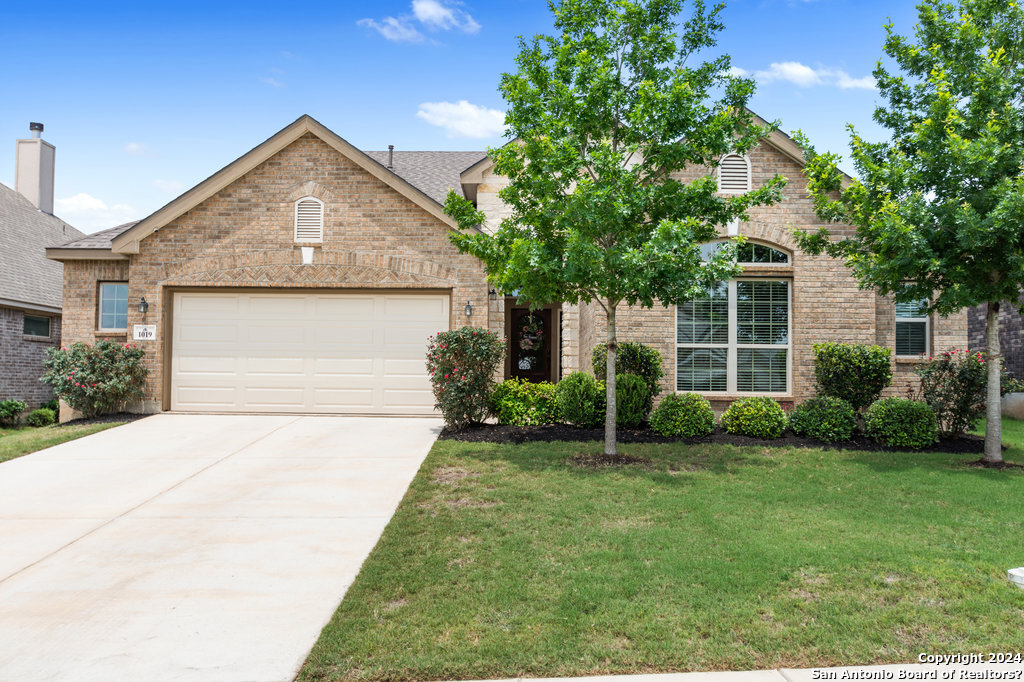 1019 Stone Crossing New Braunfels TX 78132