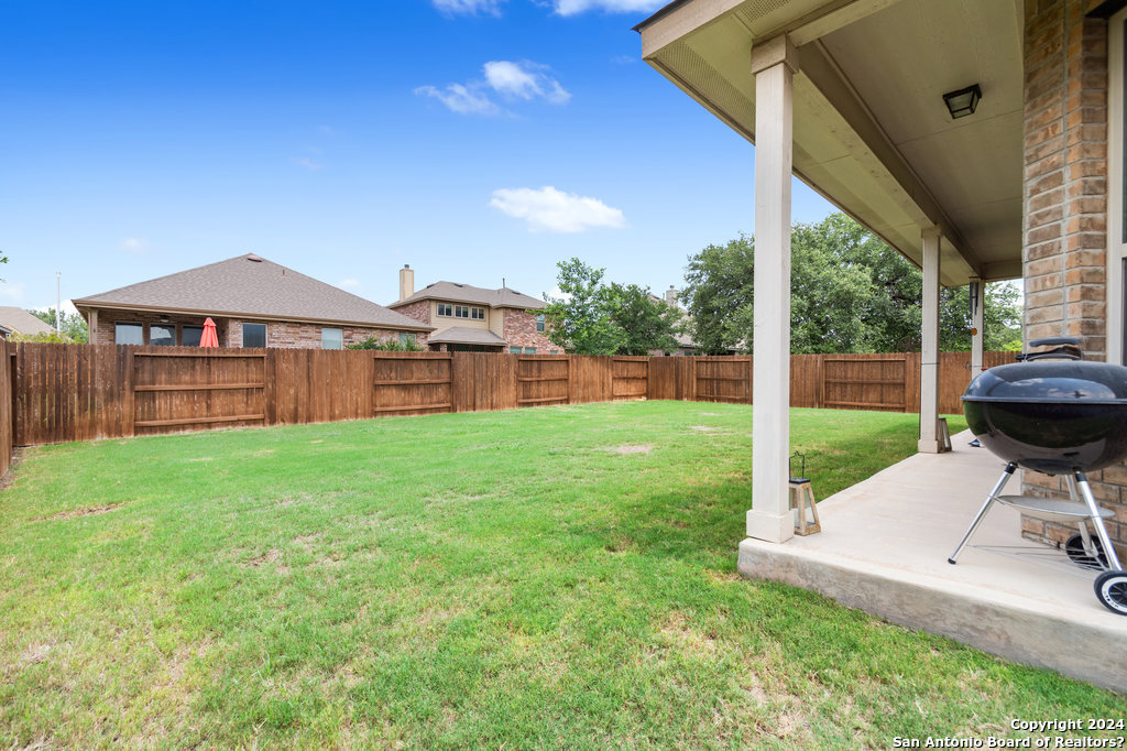 1019 Stone Crossing New Braunfels TX 78132
