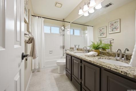 18143 Summer Knoll Drive San Antonio TX 78258