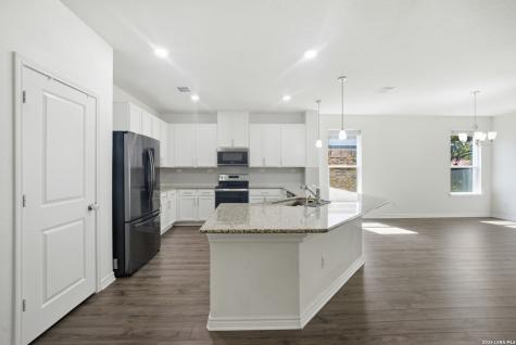 8075 San Mirienda Boerne TX 78015