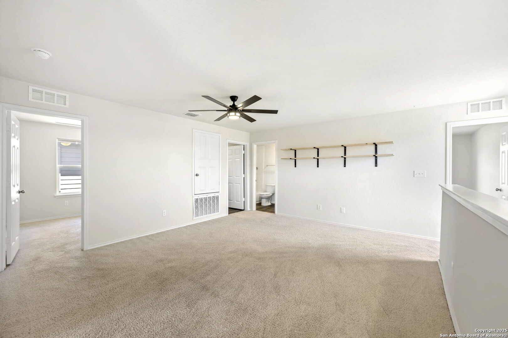 6322 Silver Pegasus San Antonio TX 78218