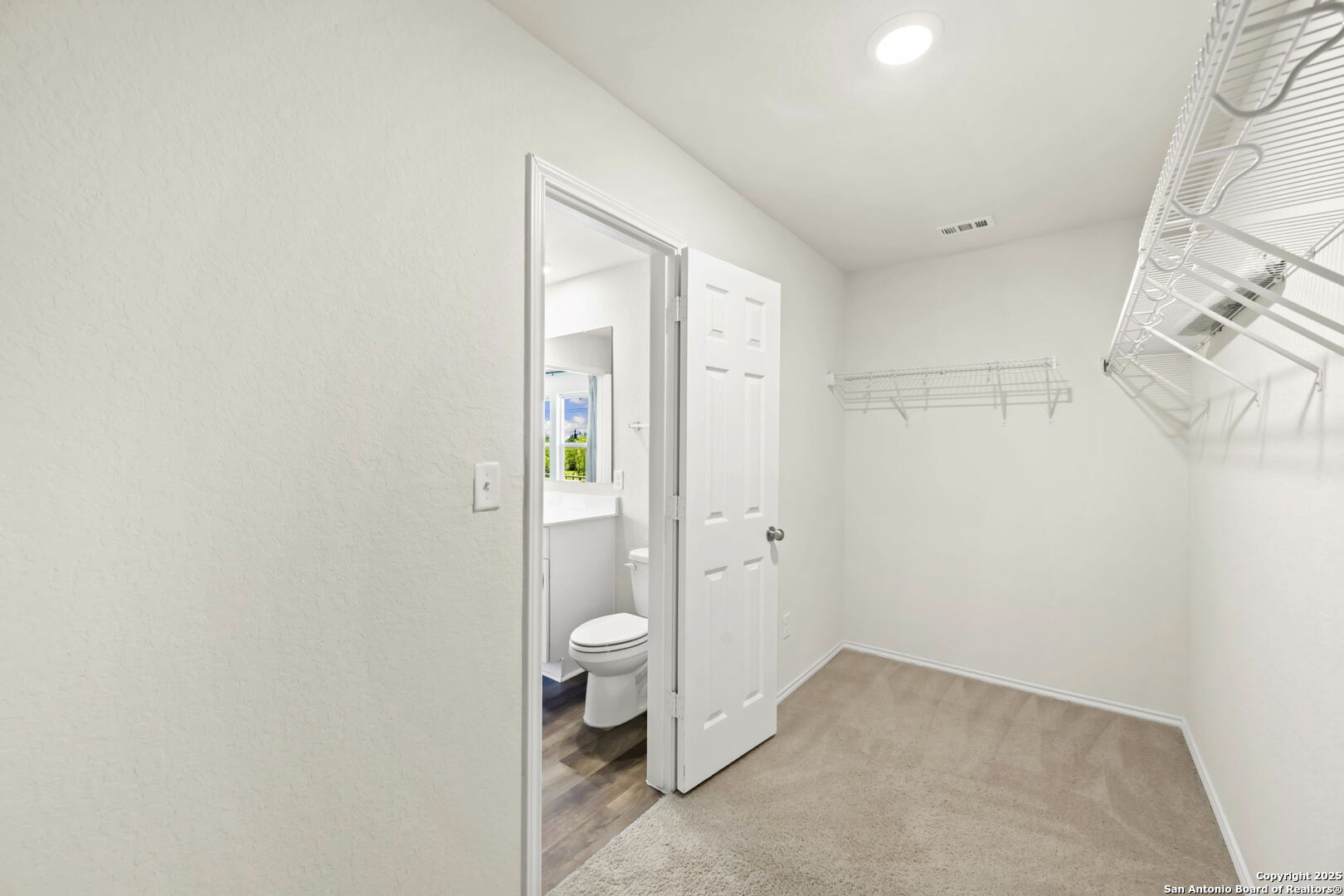 6322 Silver Pegasus San Antonio TX 78218