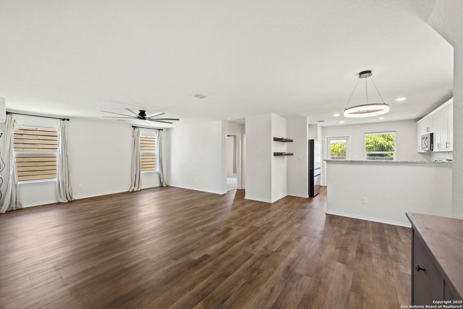 6322 Silver Pegasus San Antonio TX 78218