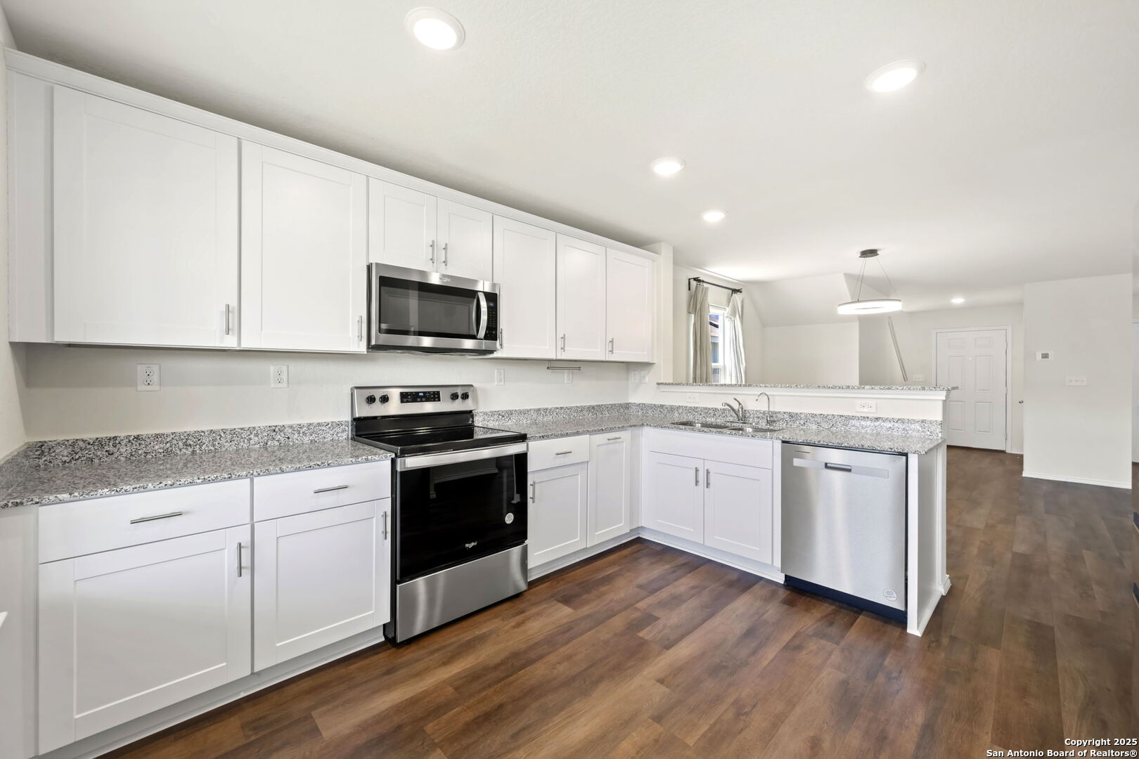 6322 Silver Pegasus San Antonio TX 78218