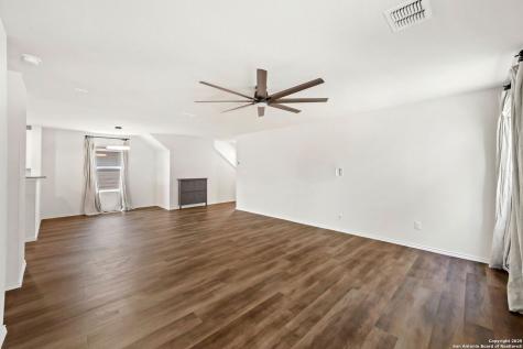 6322 Silver Pegasus San Antonio TX 78218