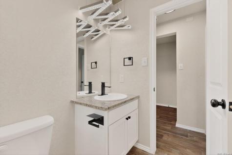 1035 Cozumel Emerald San Antonio TX 78253