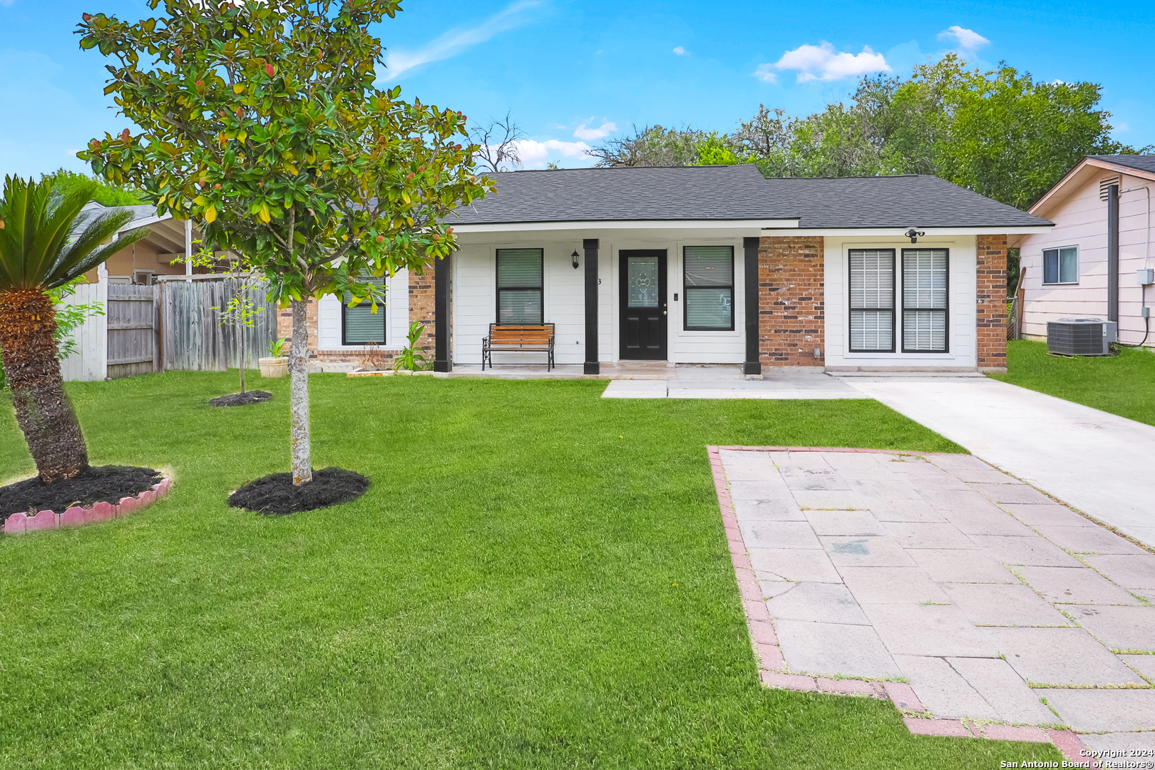 7643 Glen Shire San Antonio TX 78239