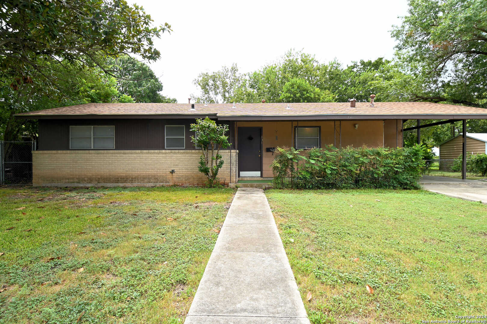 731 Bismark Street Seguin TX 78155