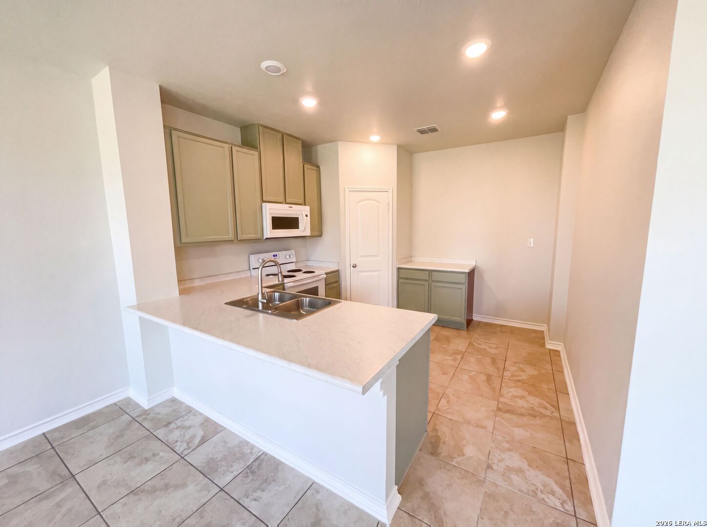 6931 Beltran Pass San Antonio TX 78252