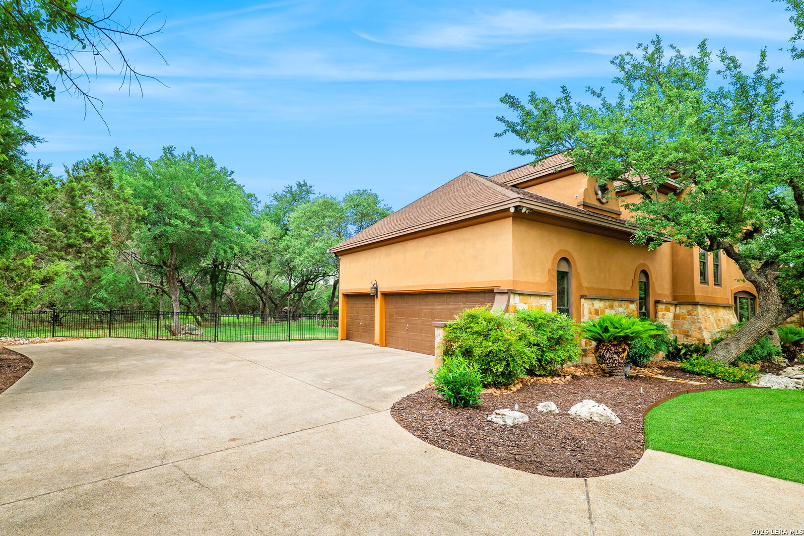 22910 Fossil Peak San Antonio TX 78261