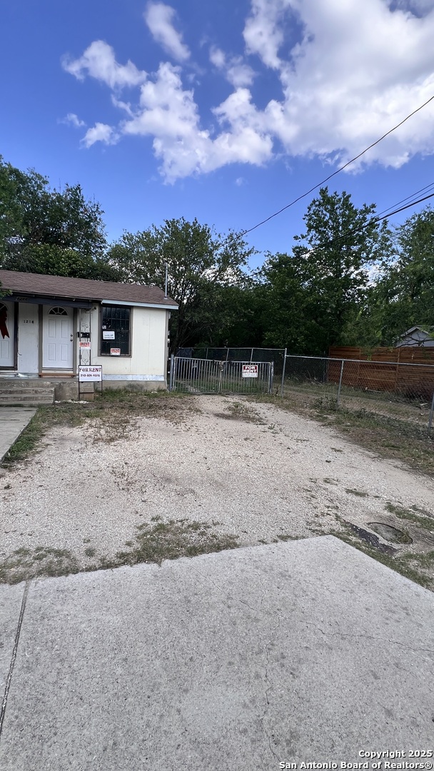 1218 NW 23rd Street San Antonio TX 78207