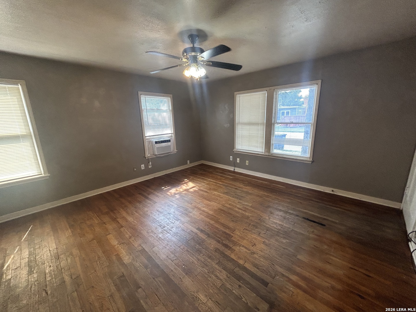 671 Roosevelt Street New Braunfels TX 78130