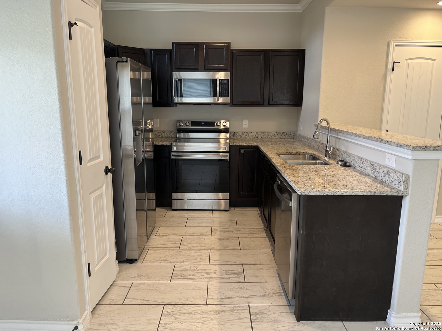 6310 Luglio Lane San Antonio TX 78233