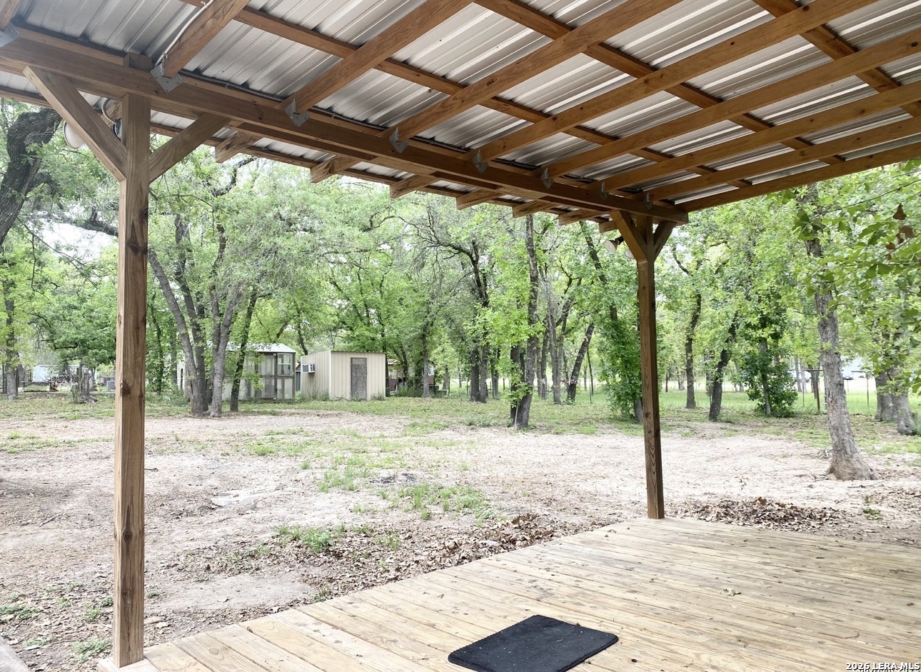 404 Hollow Oak La Vernia TX 78121