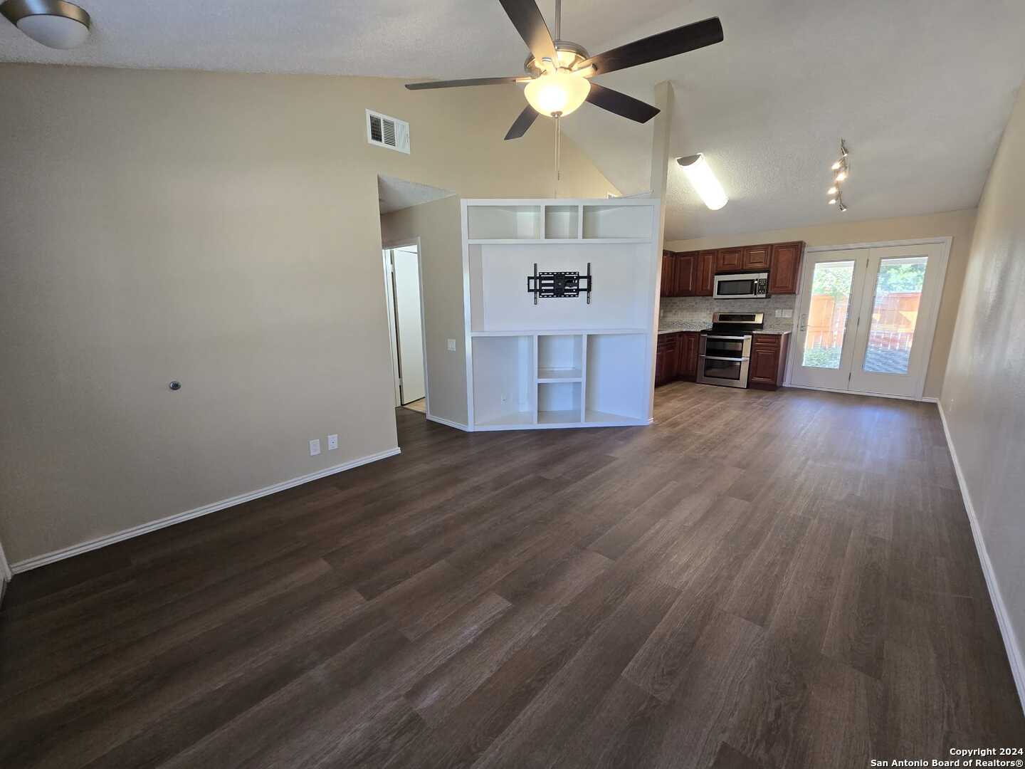 9140 Timber Path San Antonio TX 78250
