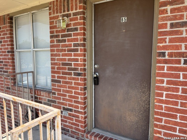 1705 S Washington Beeville TX 78102