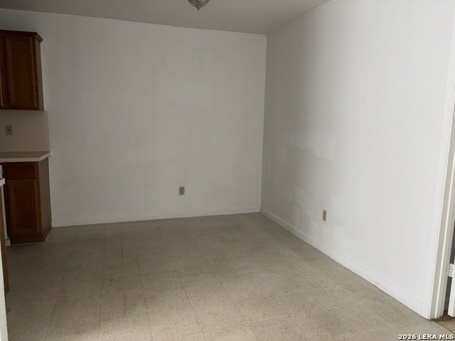 1705 S Washington Beeville TX 78102