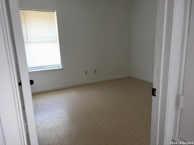 1705 S Washington Beeville TX 78102