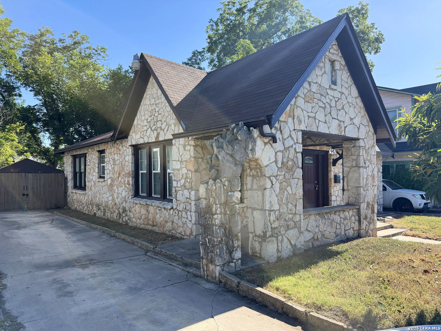 942 Bailey Avenue San Antonio TX 78210