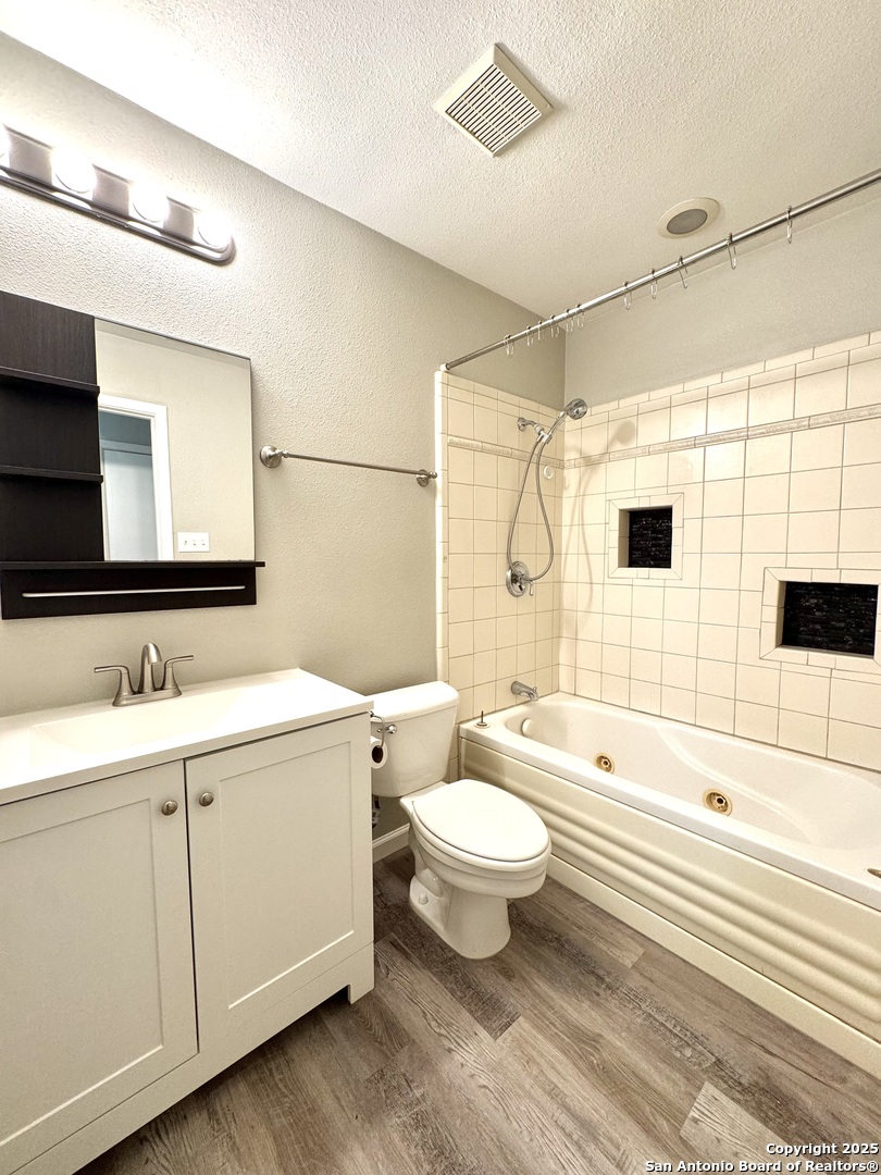 663 Fern Meadow Universal City TX 78148