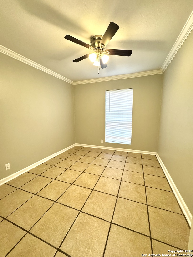 663 Fern Meadow Universal City TX 78148