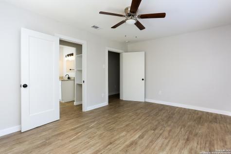 734 W Norwood San Antonio TX 78212