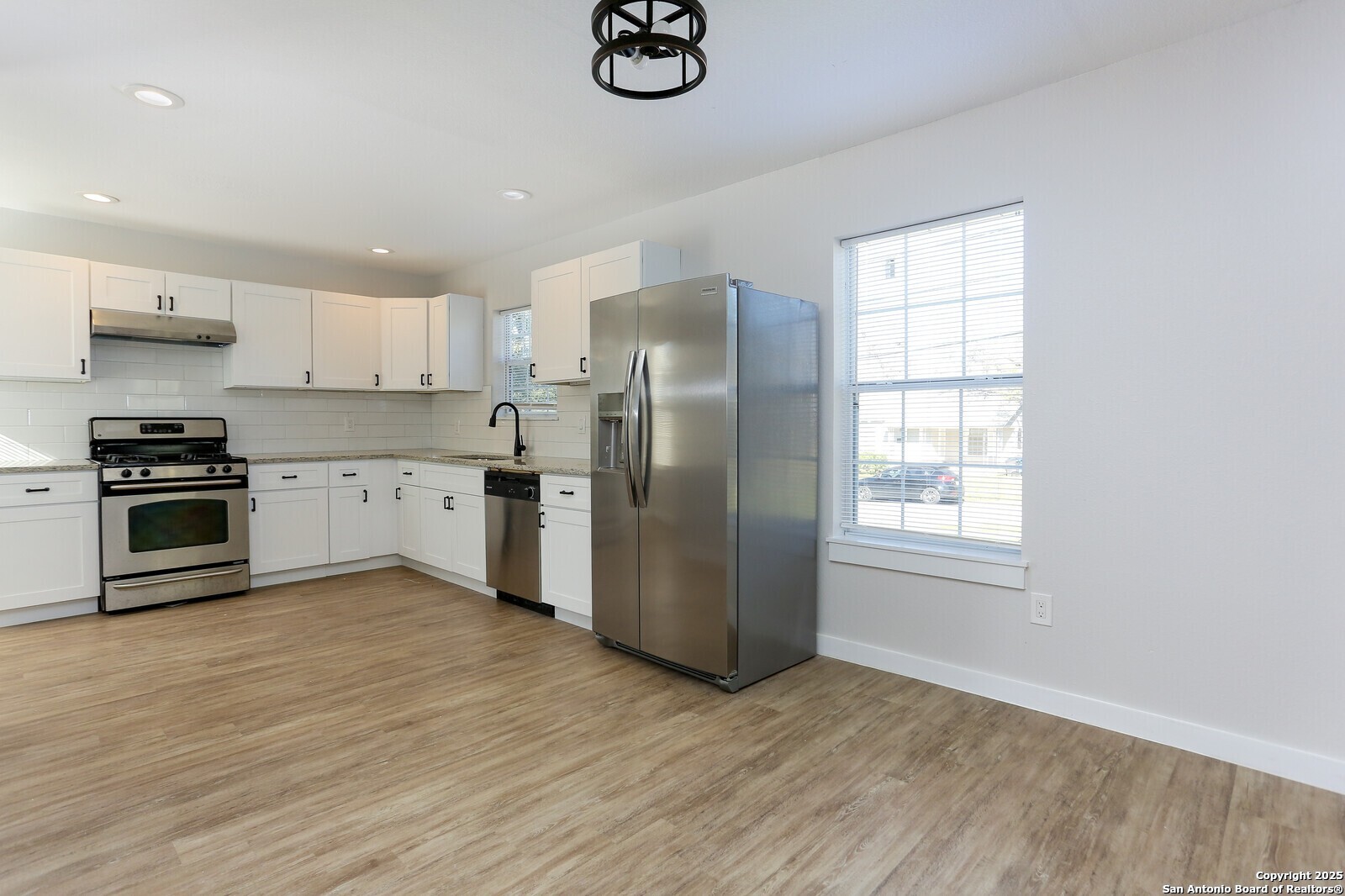 734 W Norwood San Antonio TX 78212