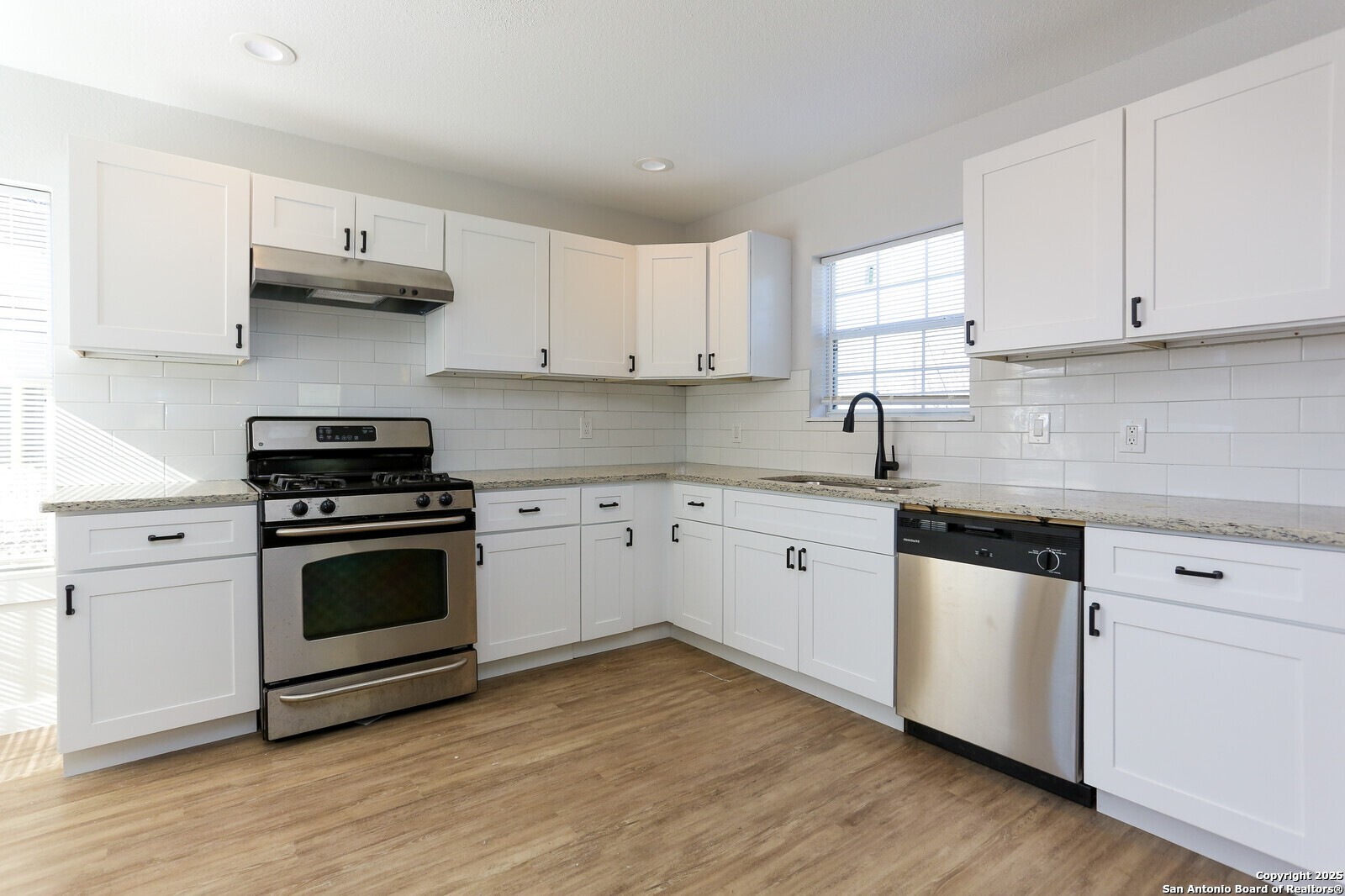 734 W Norwood San Antonio TX 78212