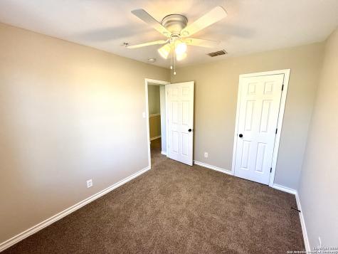 6406 Attucks Lane San Antonio TX 78238