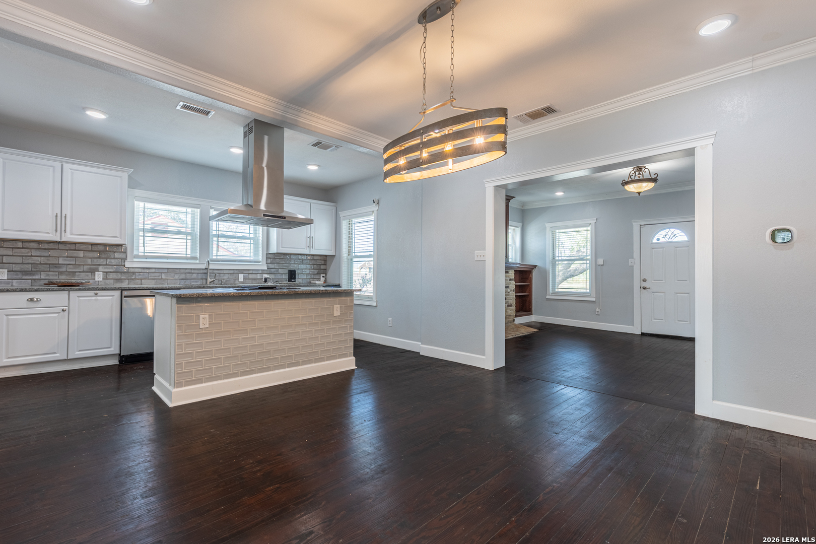 1142 W Lynwood Avenue San Antonio TX 78201