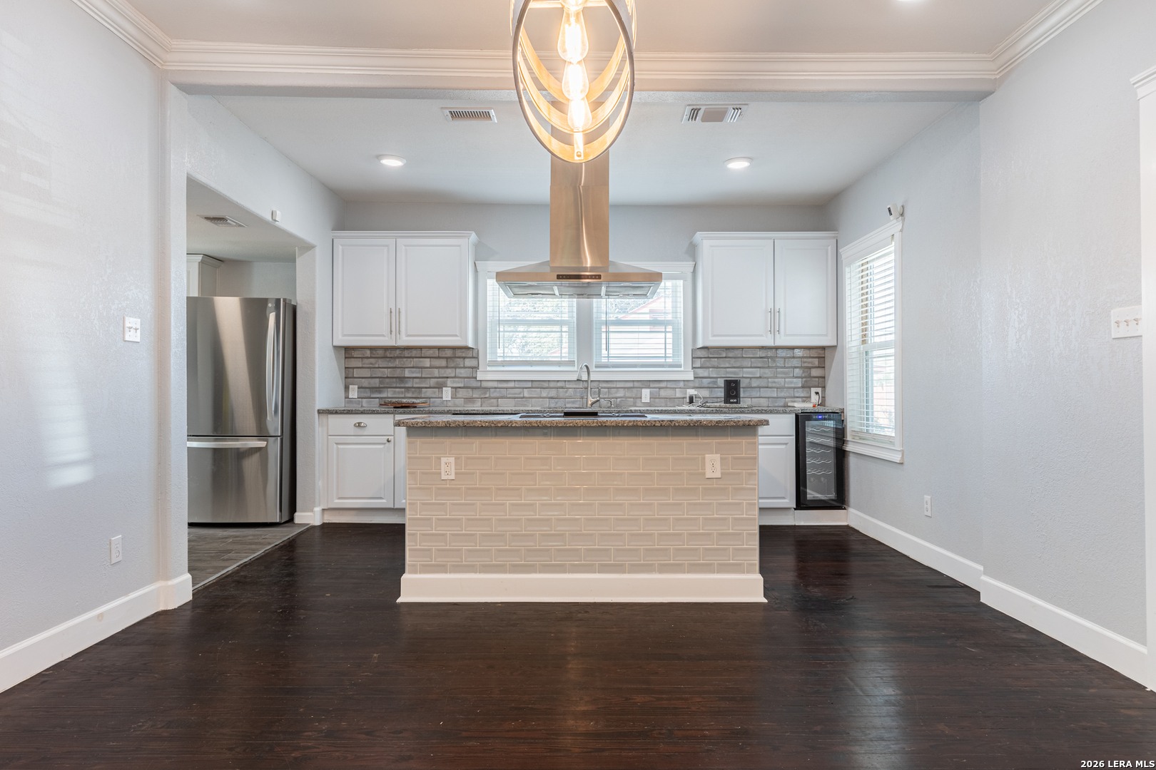 1142 W Lynwood Avenue San Antonio TX 78201