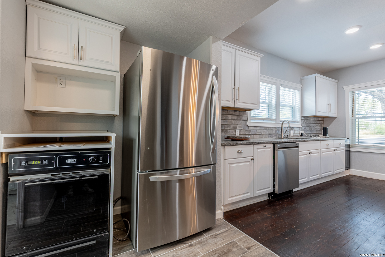 1142 W Lynwood Avenue San Antonio TX 78201