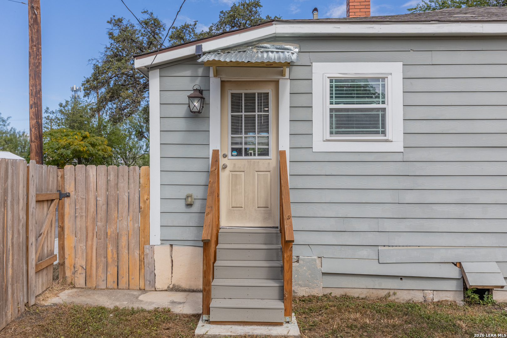 1142 W Lynwood Avenue San Antonio TX 78201