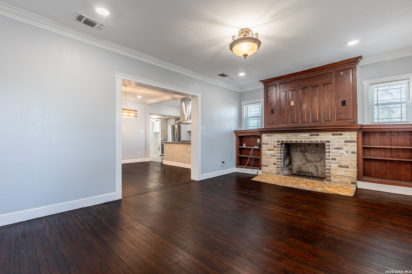 1142 W Lynwood Avenue San Antonio TX 78201