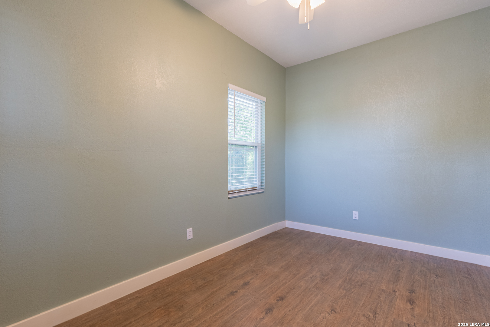 1142 W Lynwood Avenue San Antonio TX 78201