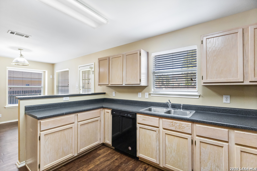 10635 Cat Mountain San Antonio TX 78251